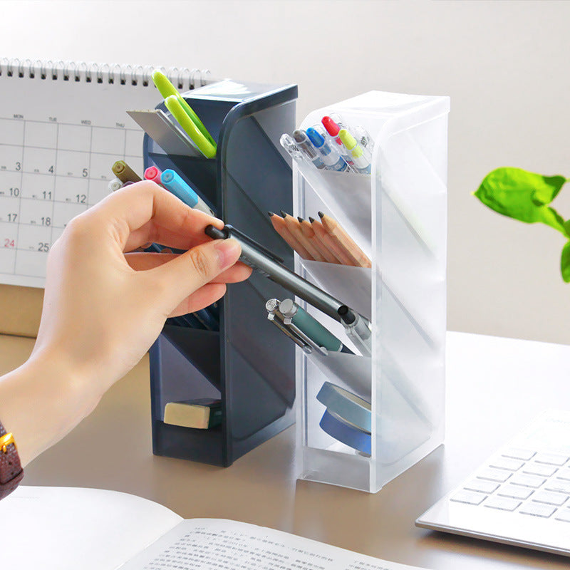 Organisateur de bureau vertical avec compartiments pour stylos et accessoires.